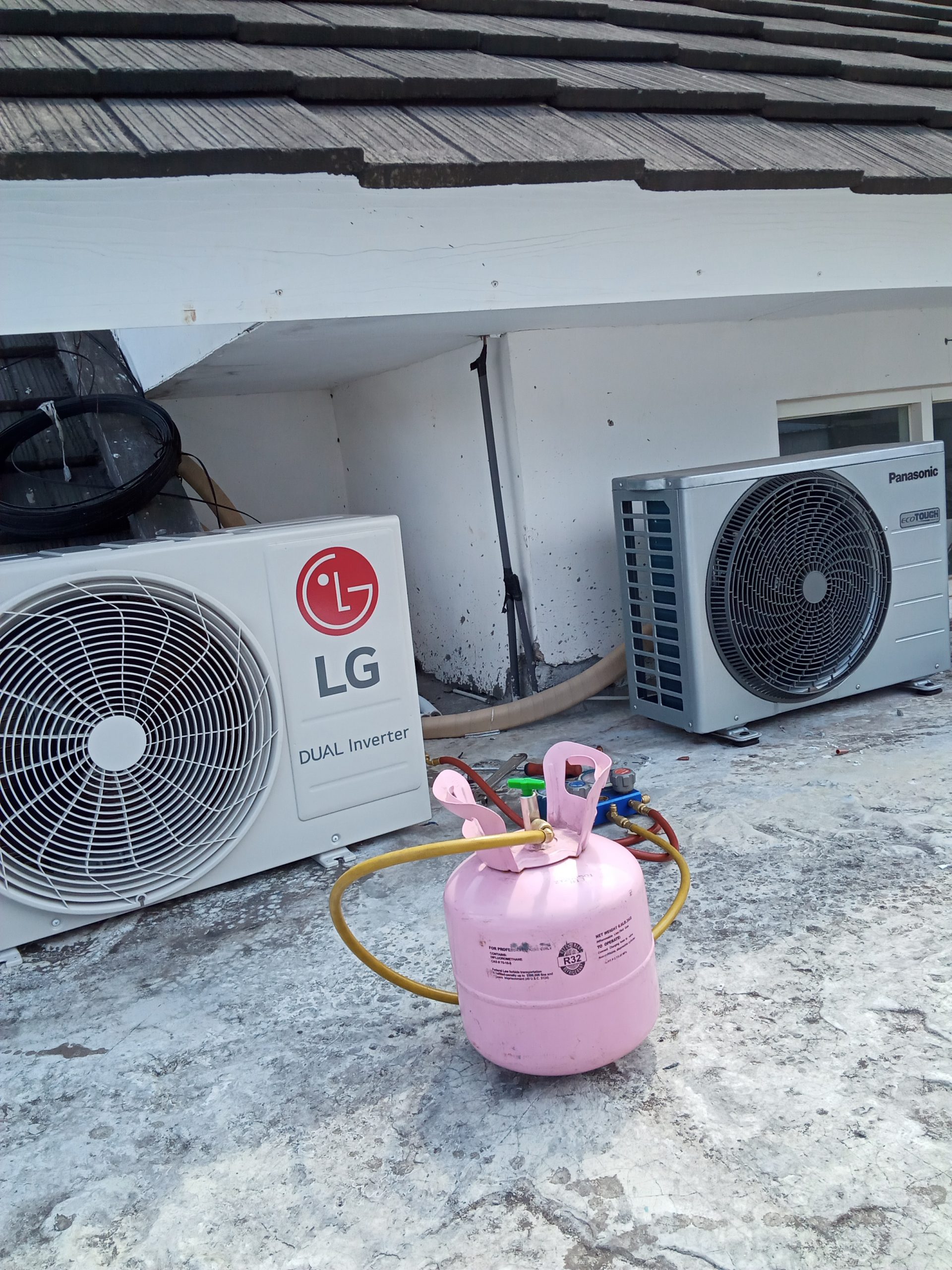 Isi freon ac